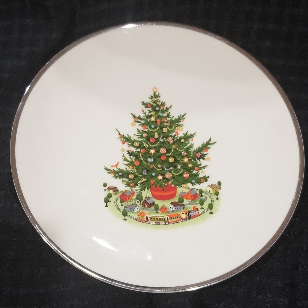 Vintage Gorham Fine China Christmas Plate - Platin